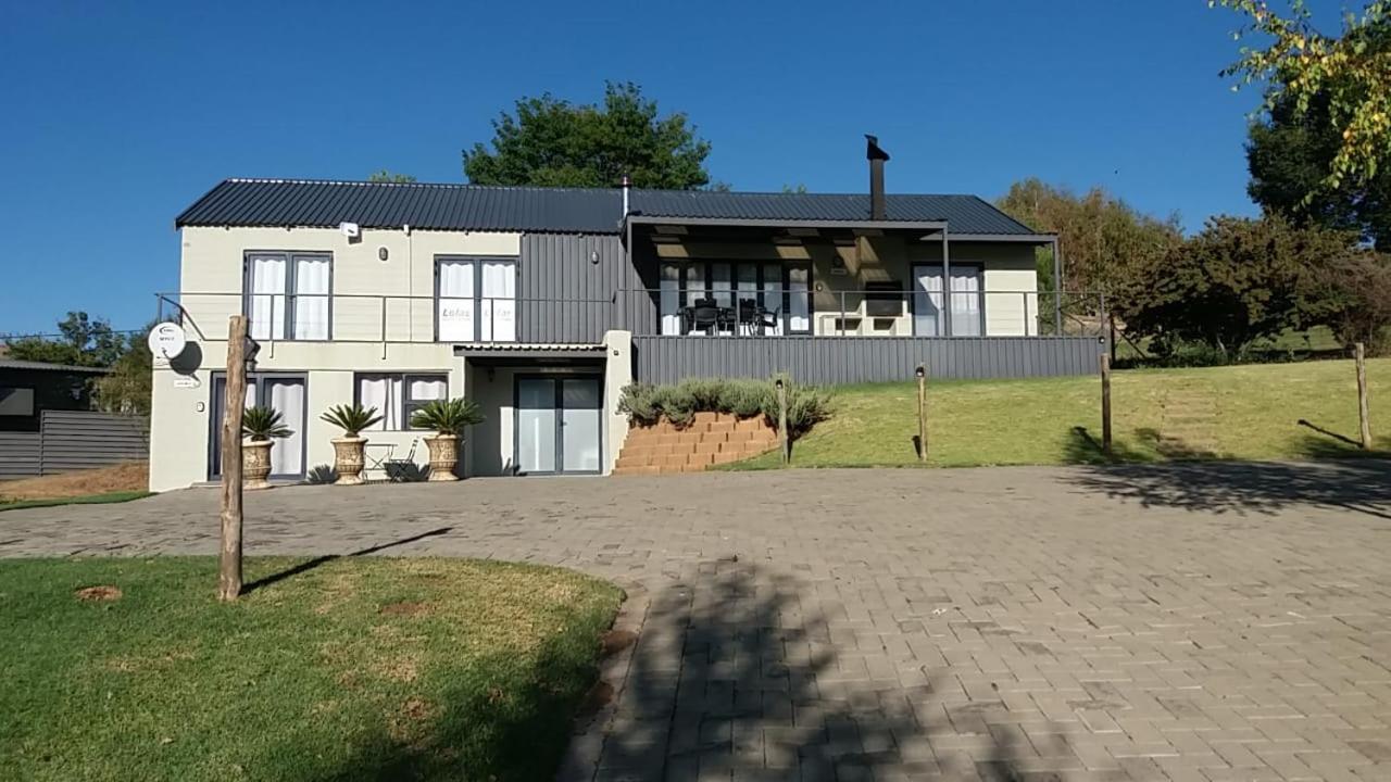 Lola'S Self Catering Accommodation Clarens Exteriör bild