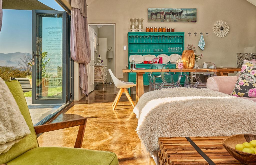 Lola'S Self Catering Accommodation Clarens Exteriör bild