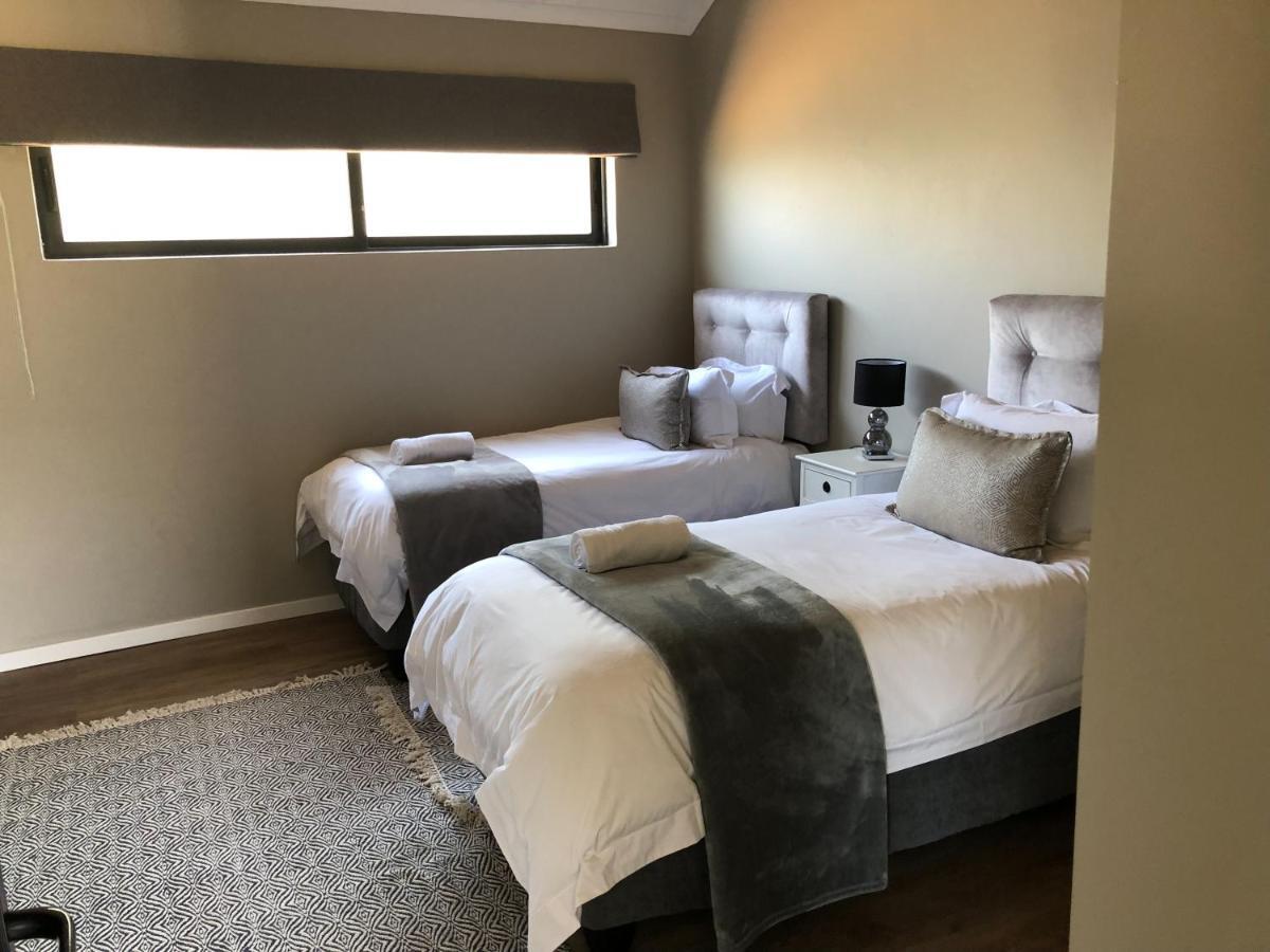 Lola'S Self Catering Accommodation Clarens Exteriör bild
